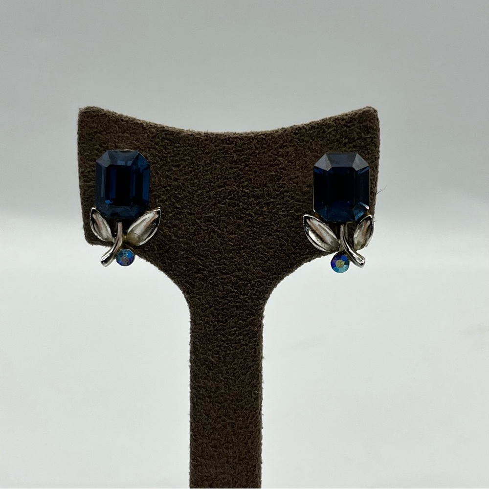 Sophisticated Silver tone and Blue Gemstone Earrings